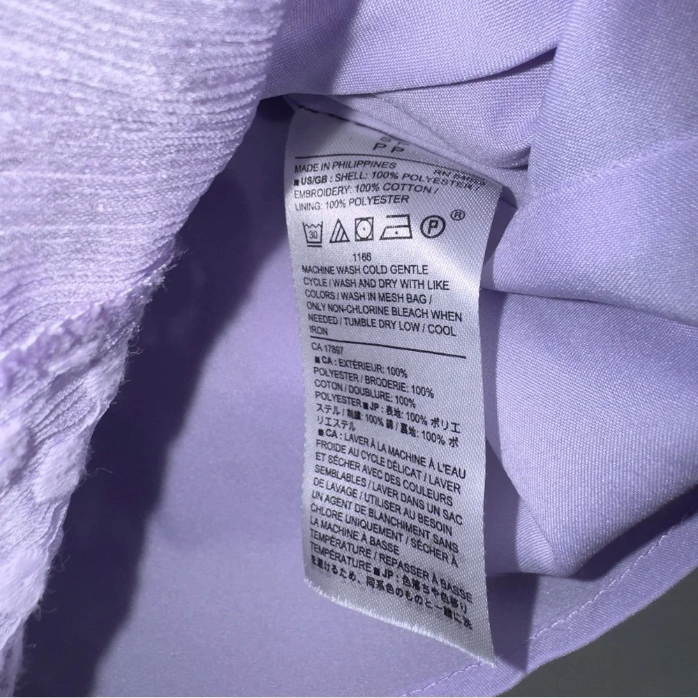 Banana Republic Petite Small Lilac Textured Blouse Square Neck Long Sleeve SP - Picture 3 of 9